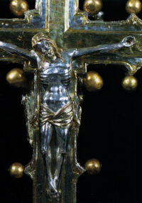 La grande croce processionale della Cattedrale di Atri